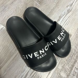 Givenchy slides US 8